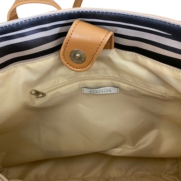 Kenneth Cole Reaction Surfer Striped Tote Bag - Picture 4 of 5